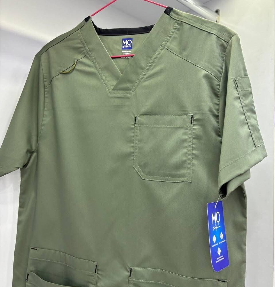 IMG_0564 Mo Olive Green Medical Scrub